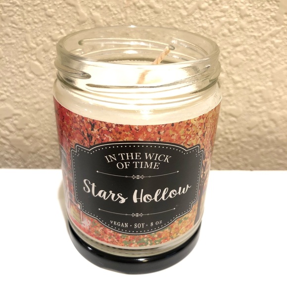 Gilmore Girls Stars Hollow Candle